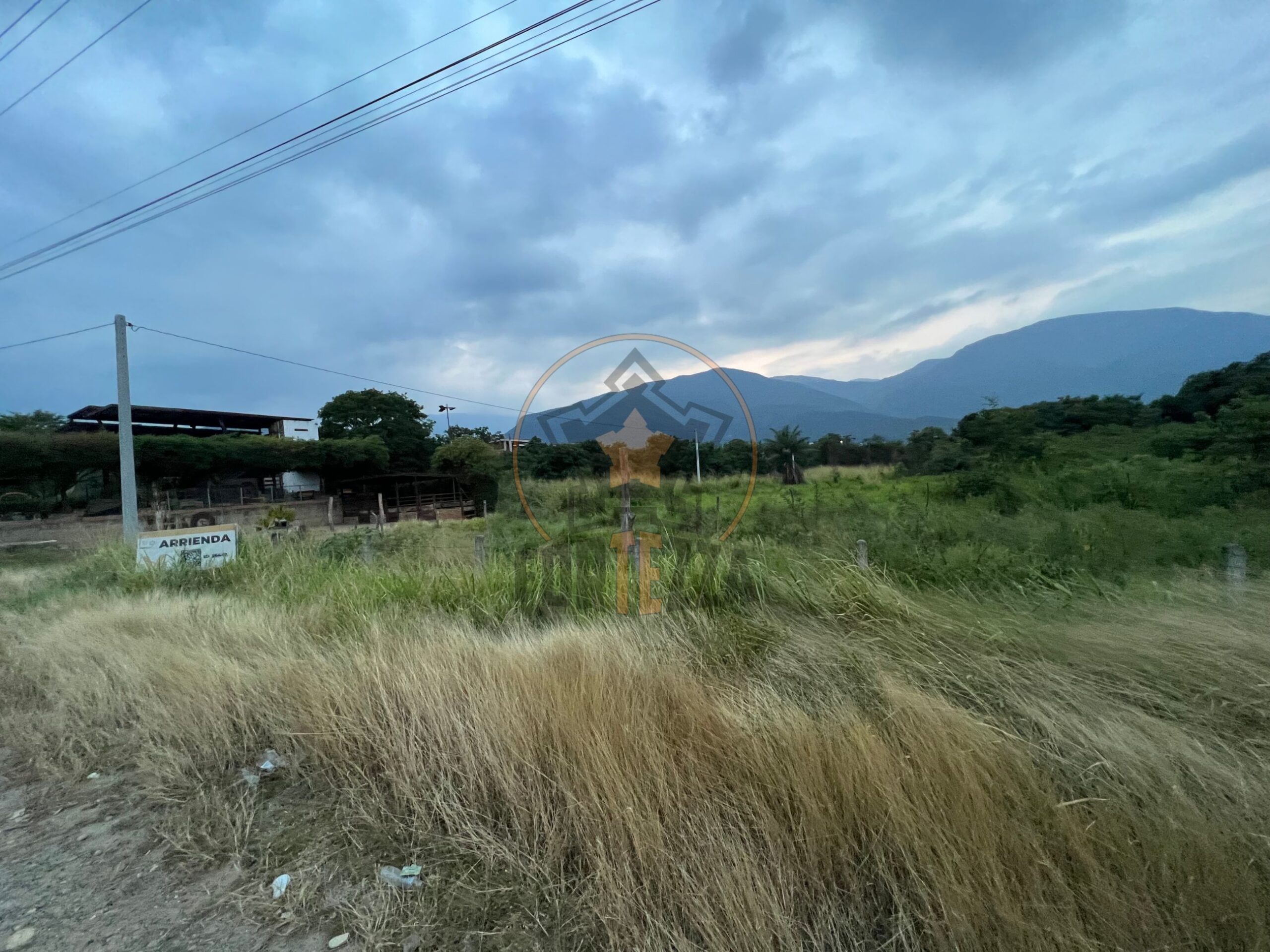 Arriendo lote en corozal