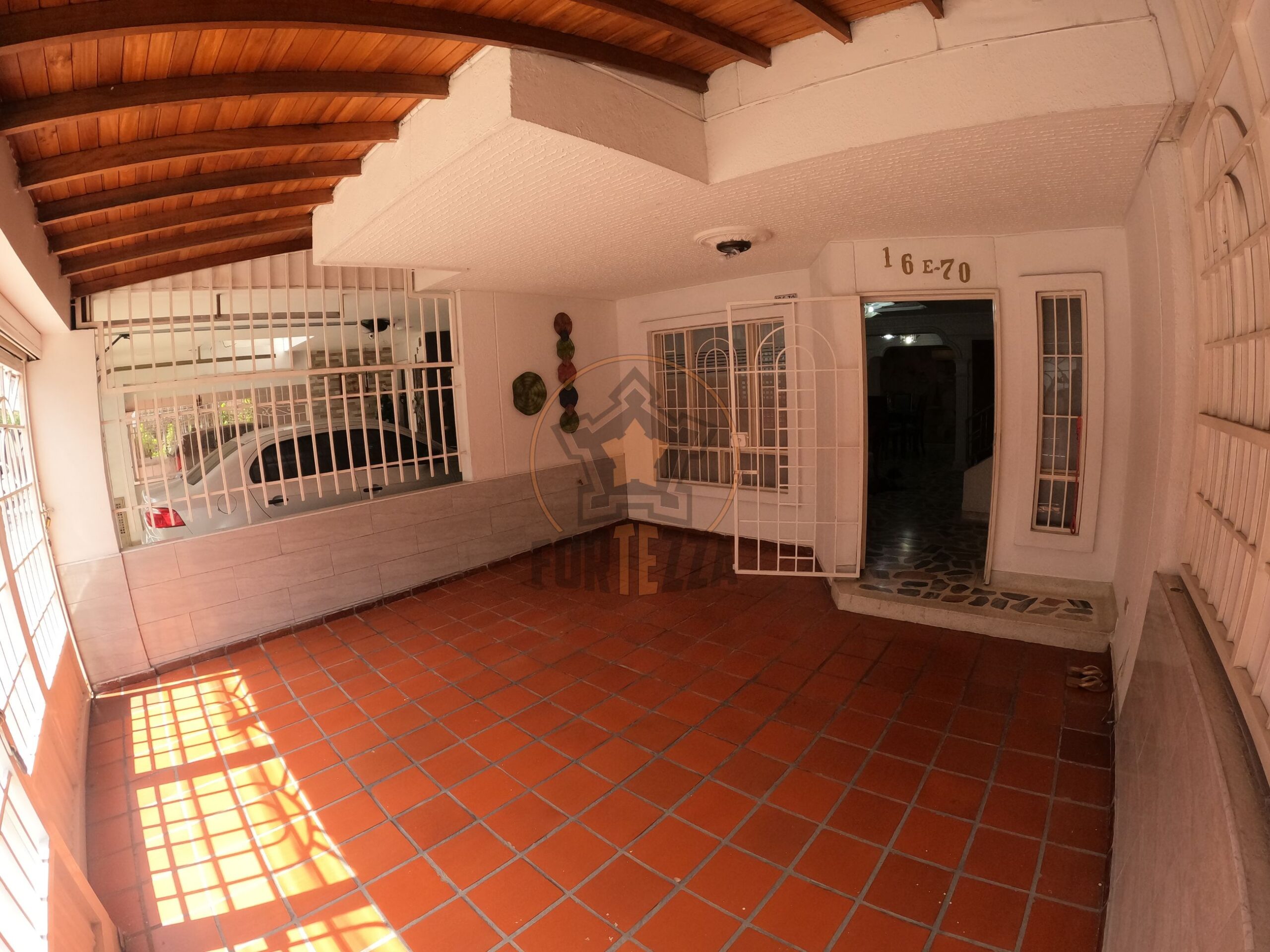 Casa en venta-Playa Hermosa.