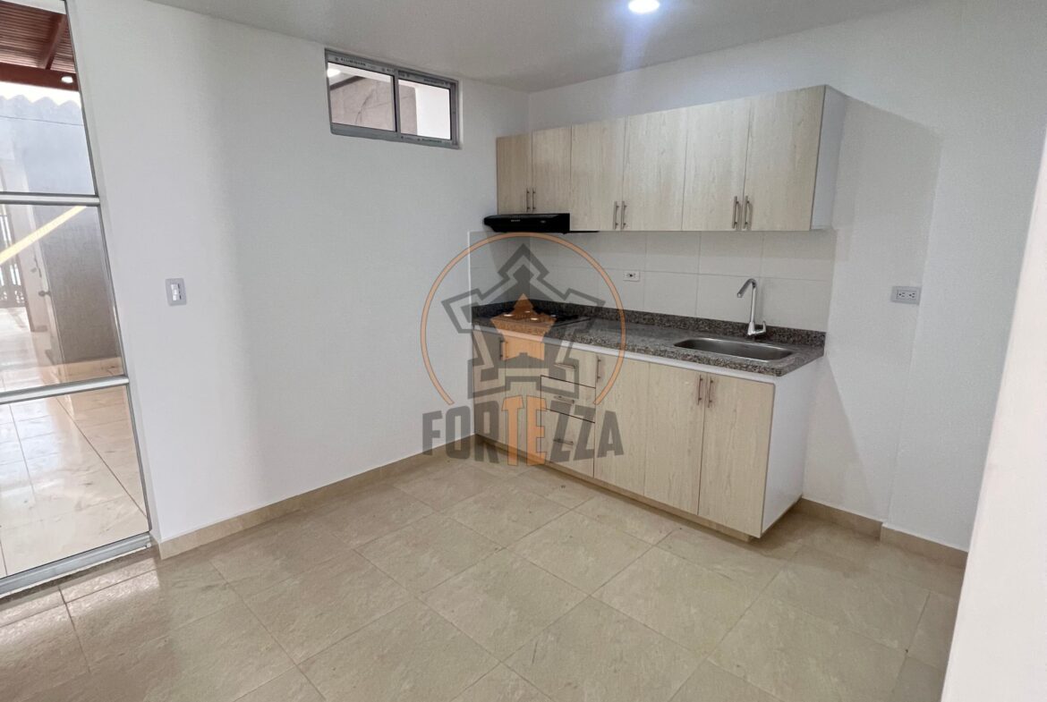 Venta o arriendo casa en urbanización Niza 120m2