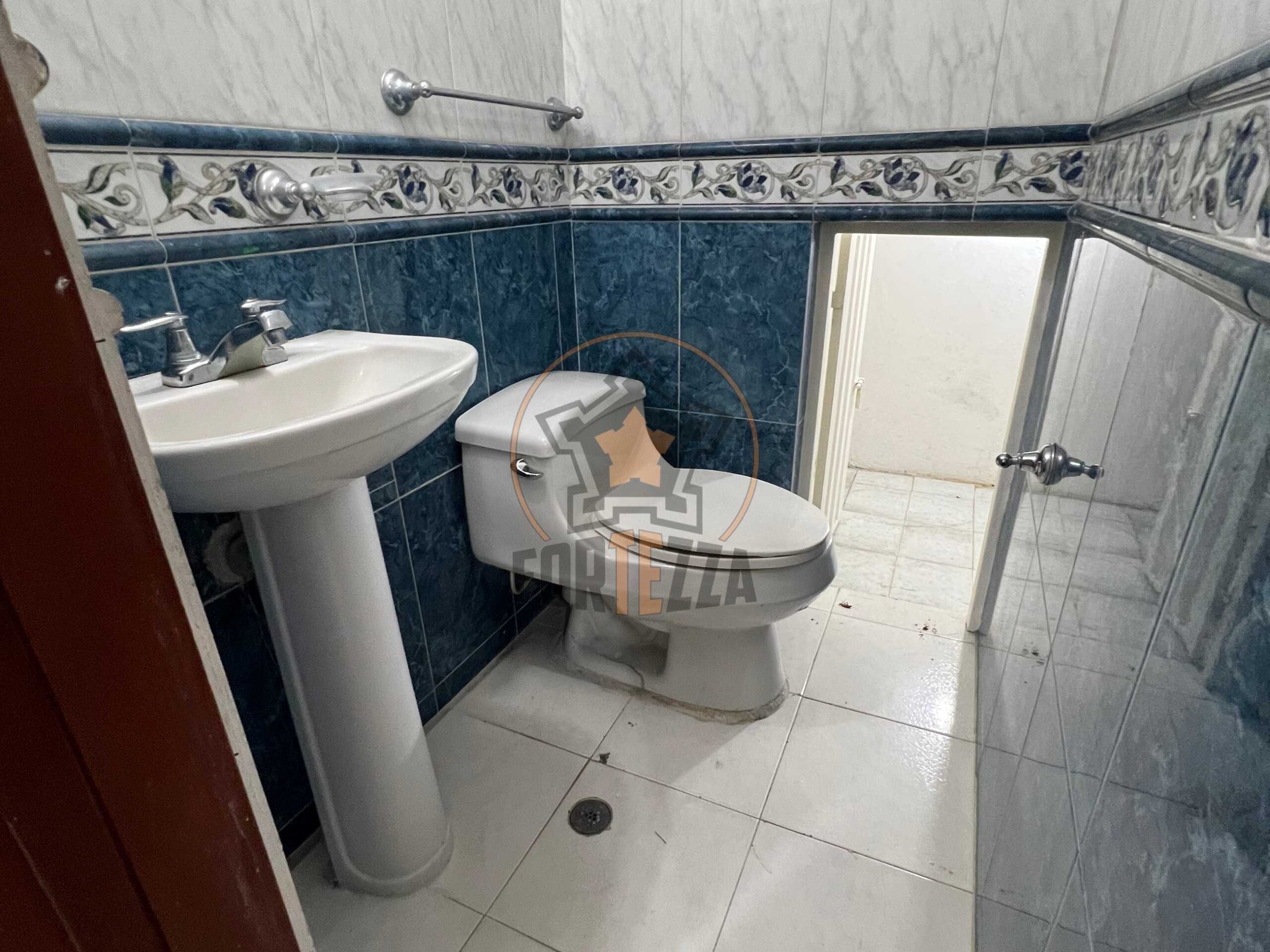 CASA EN VENTA-CONJUNTO CERADO ALCALÁ $360 MILLONES.