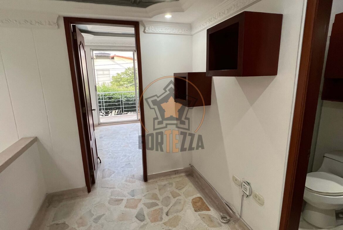 CASA EN VENTA-CONJUNTO CERADO ALCALÁ $360 MILLONES.