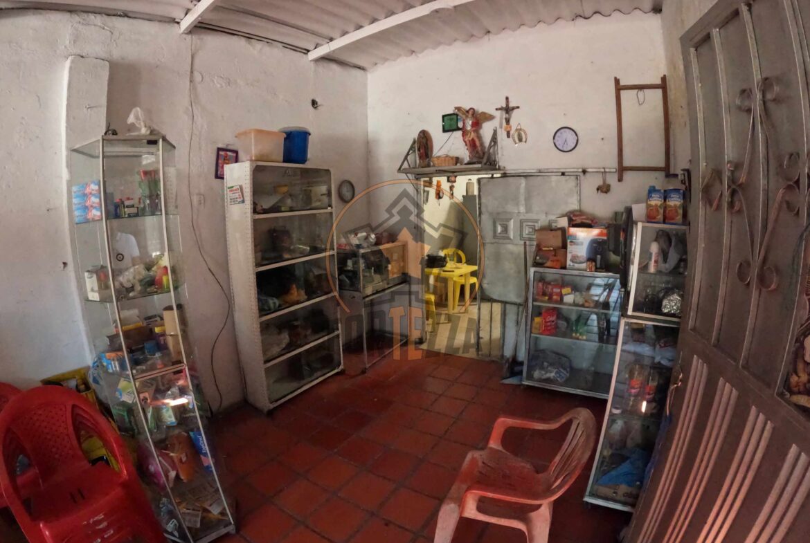 Casa en venta, sector El Canal, Loma de Bolívar.