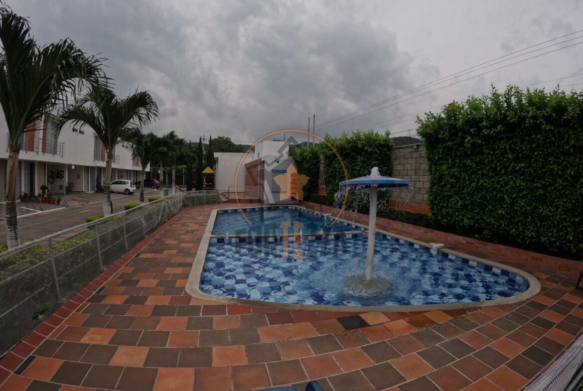 Casa en venta, conjunto cerrado La Estancia Los Patios.