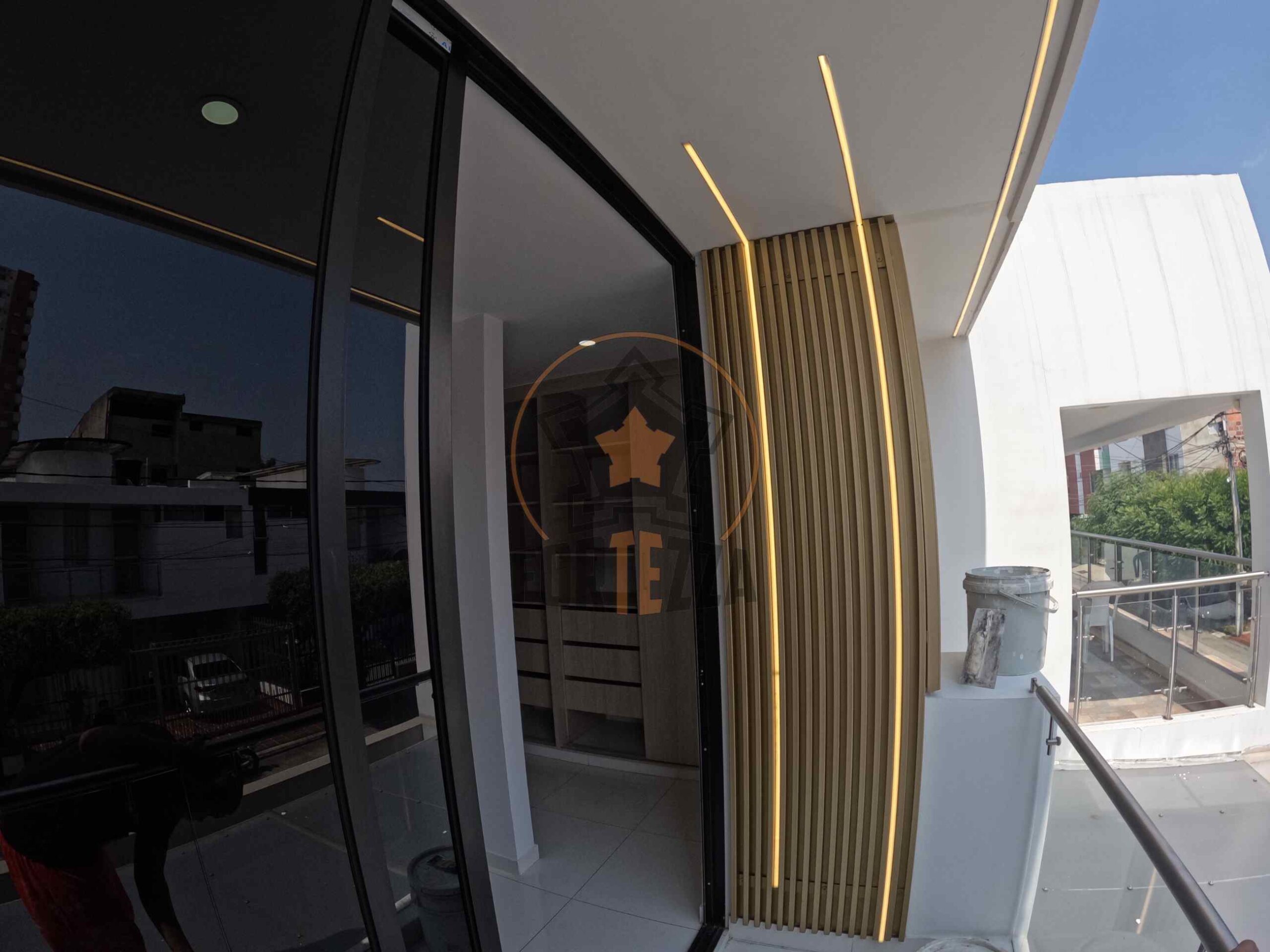 Espectacular casa en arriendo con acabados de lujo por la Av. Libertadores.