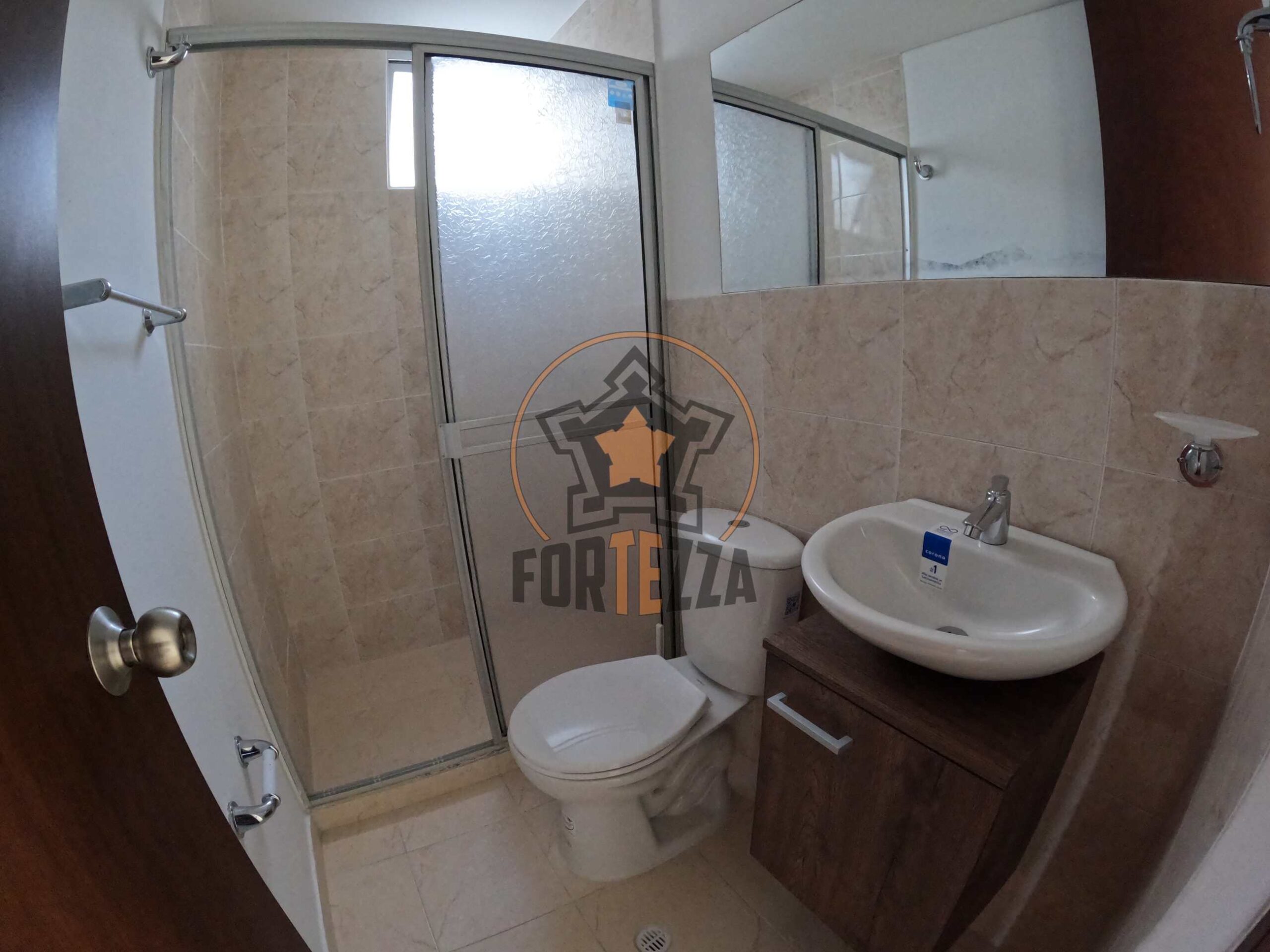 Apartamento en venta, en conjunto cerrado, Sector Prados Del Este.