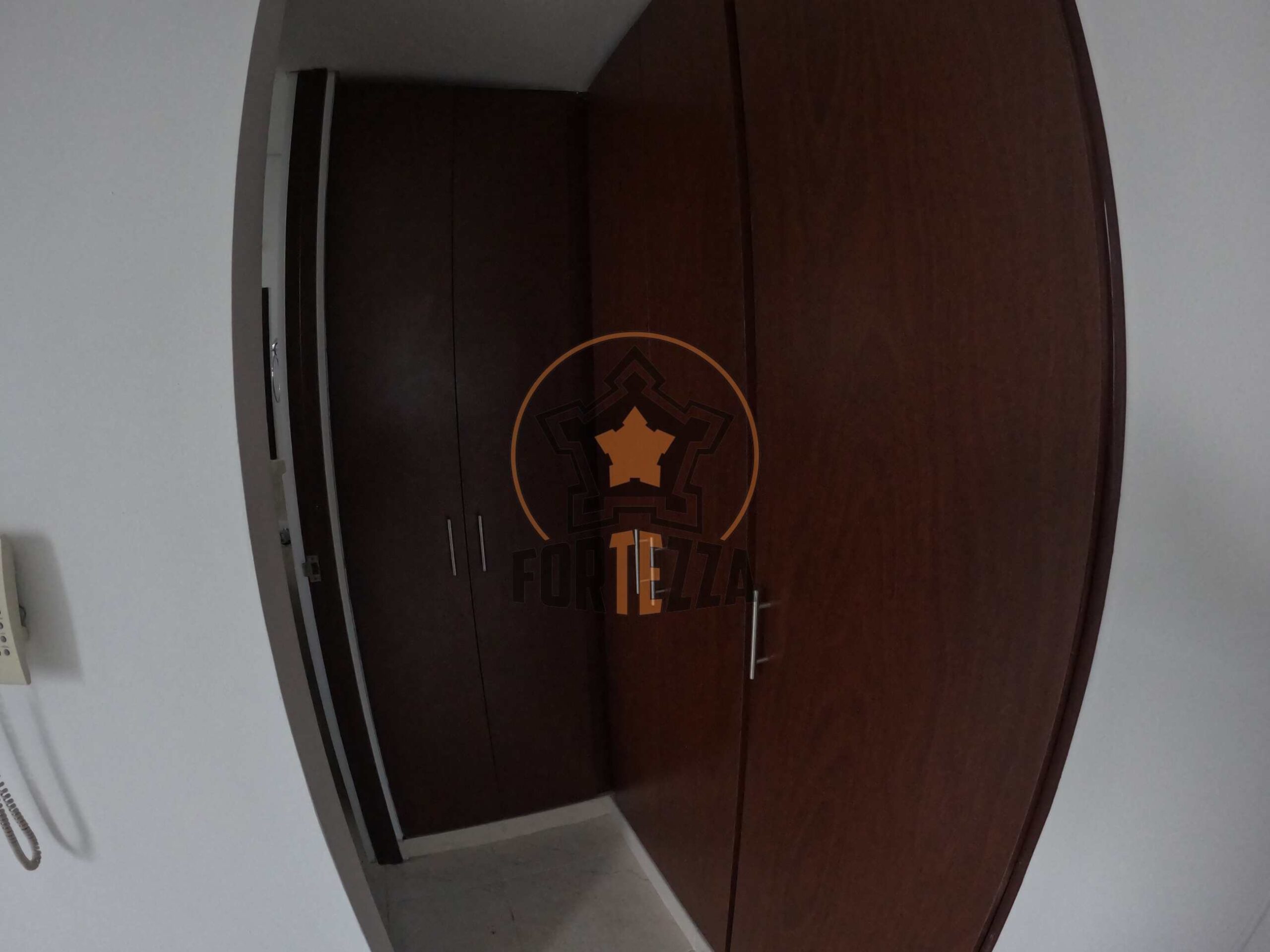 Apartamento en venta, en conjunto cerrado, Sector Prados Del Este.