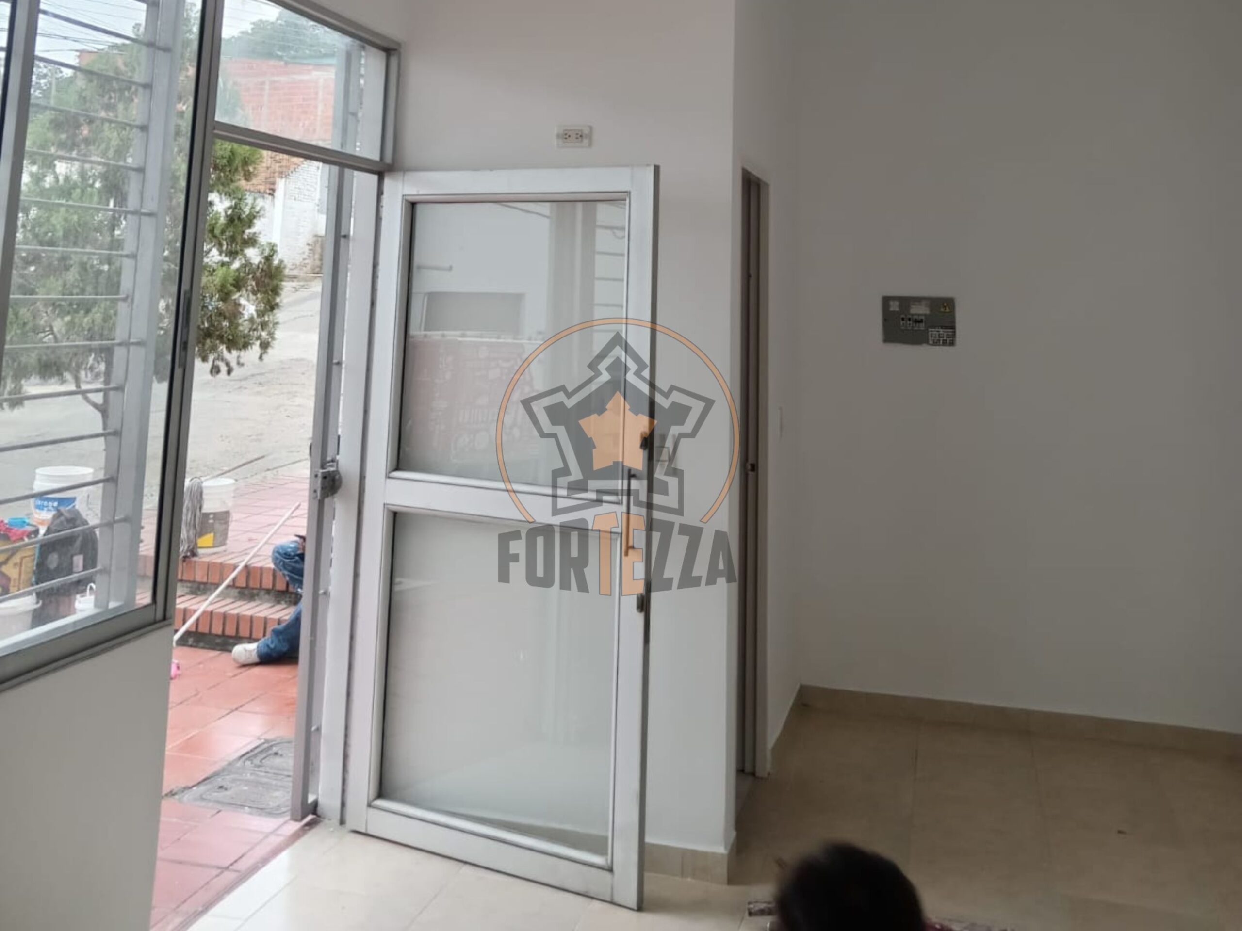 Local en arriendo-barrio San Luis