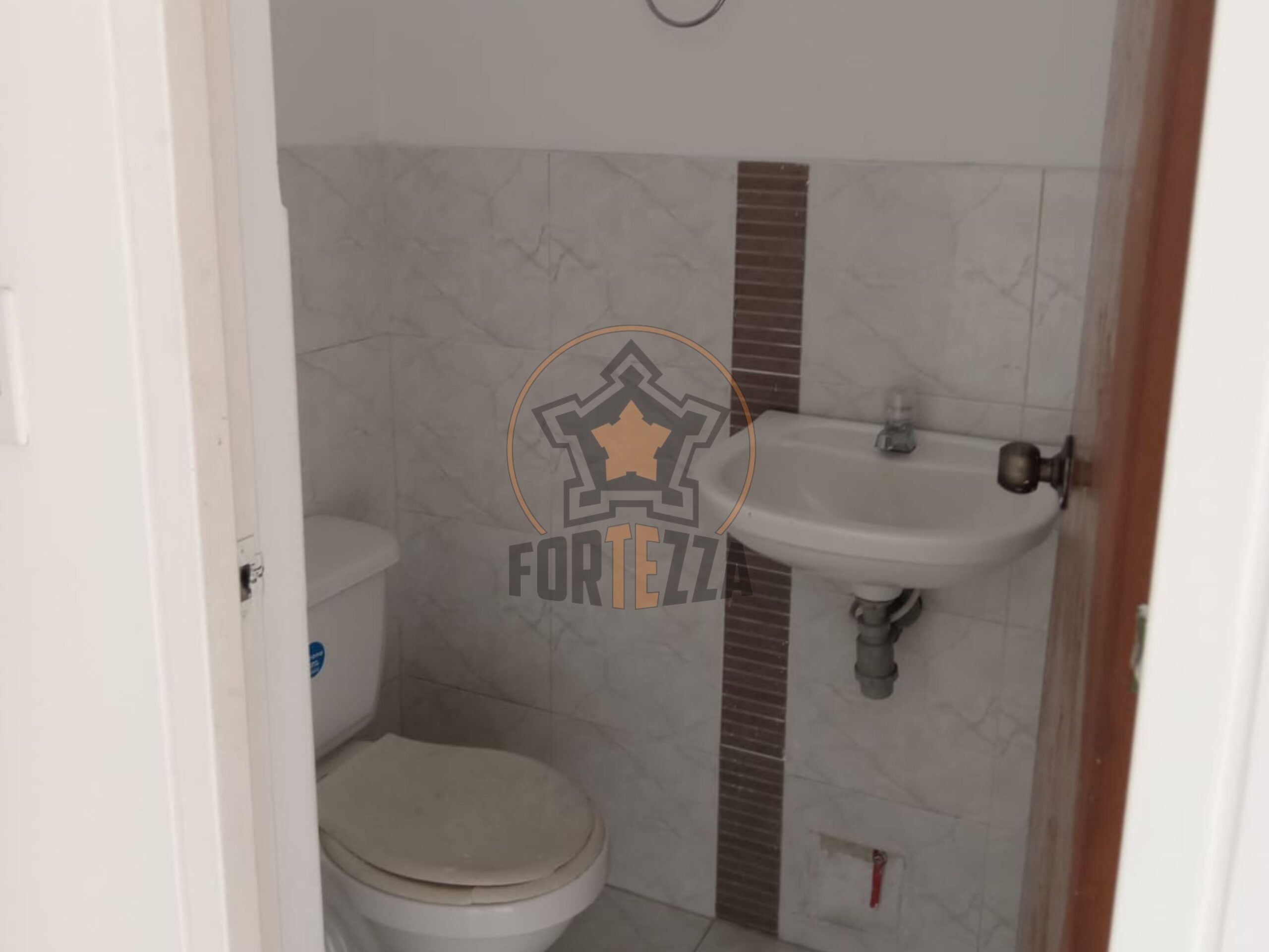 Local en arriendo-barrio San Luis