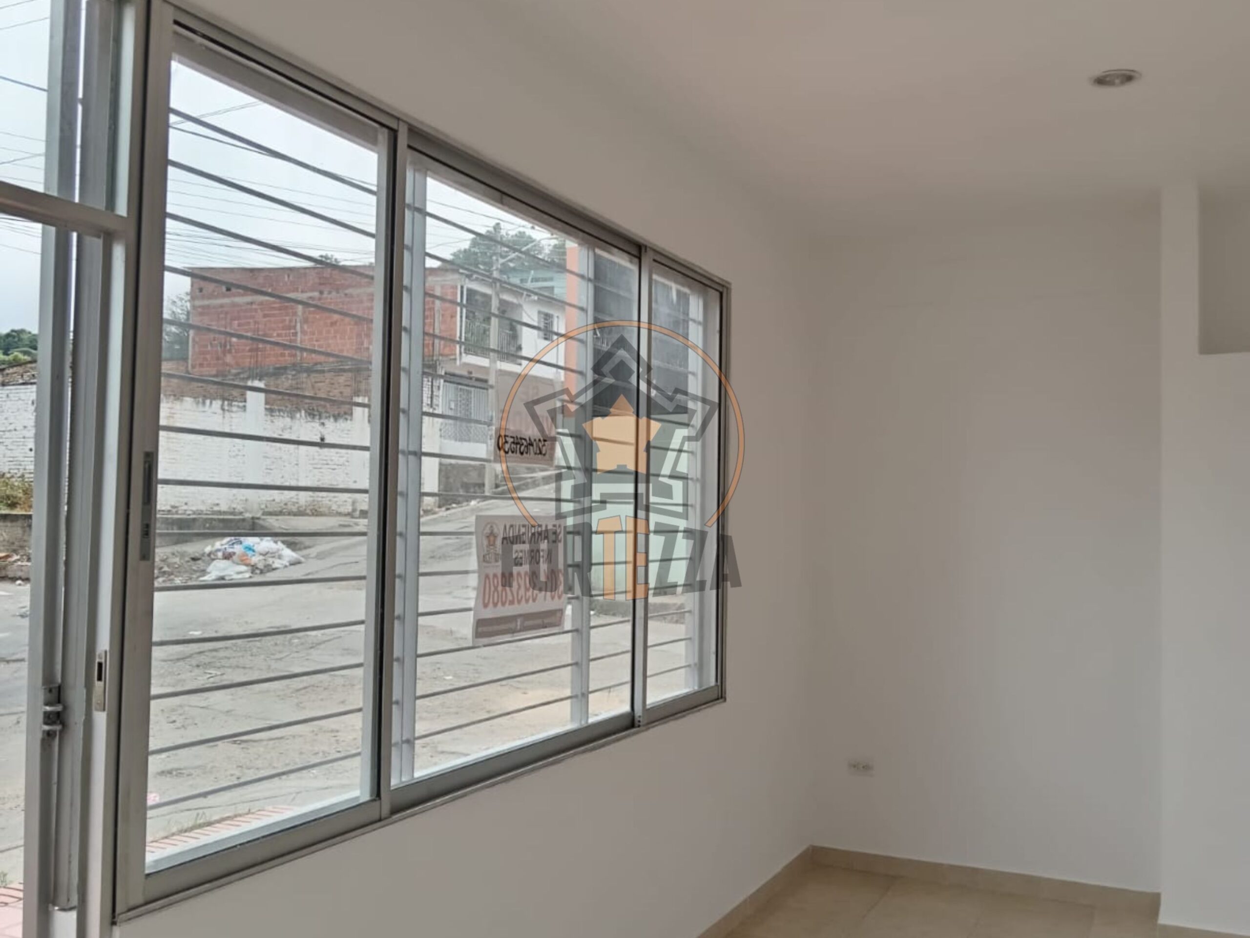 Local en arriendo-barrio San Luis