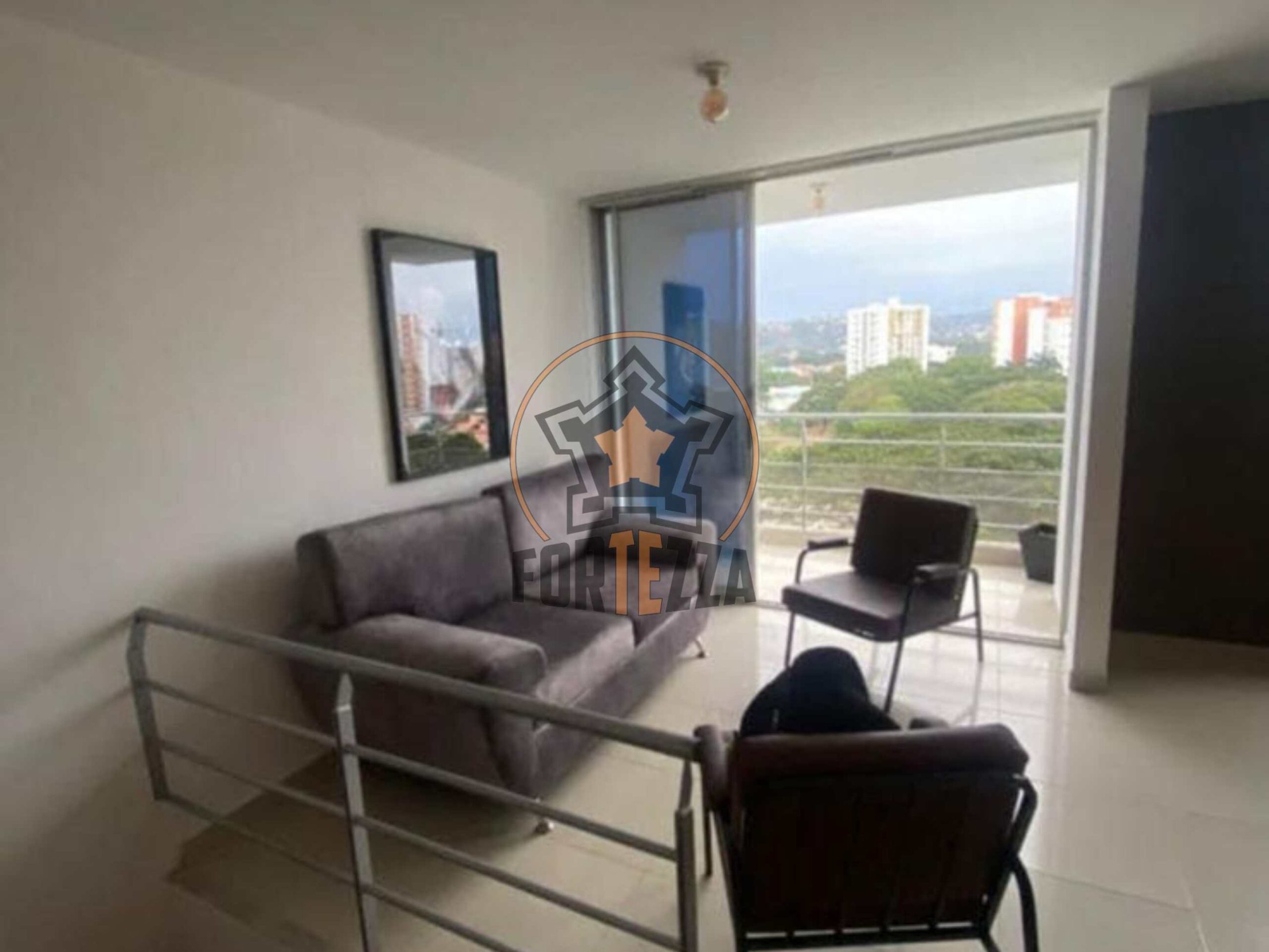 Apartamento en venta en el sector Prados Del Este.