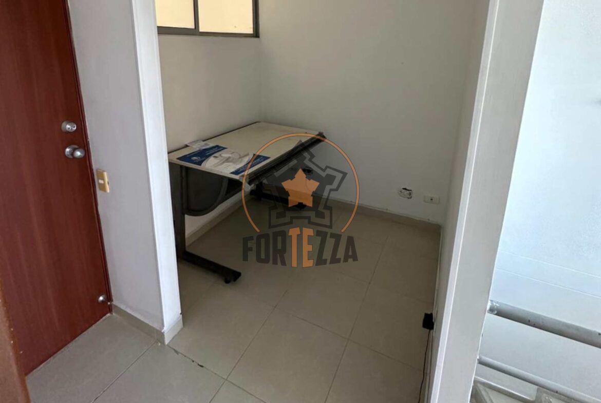 Apartamento en venta en el sector Prados Del Este.