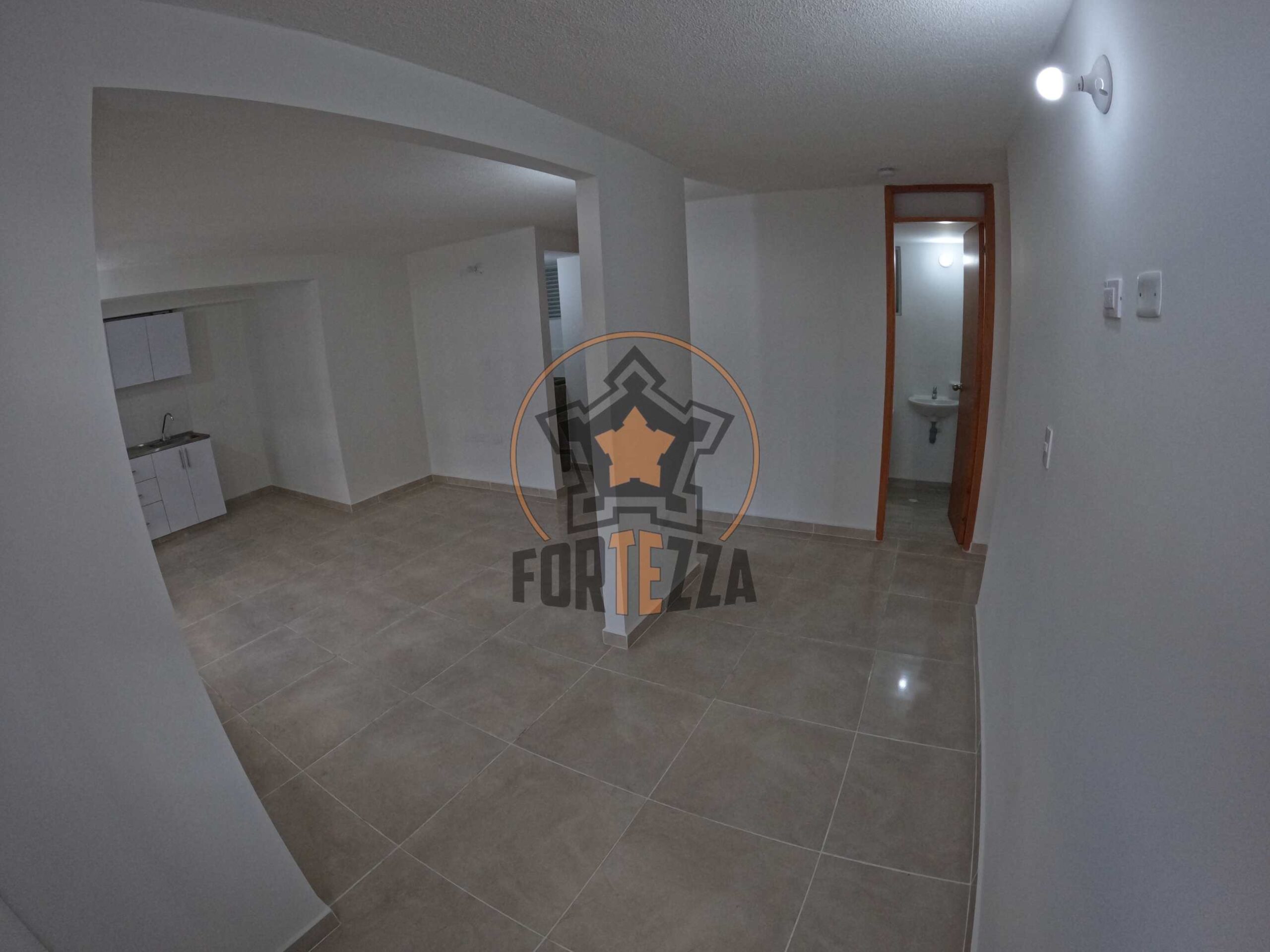 Apartamento en venta o arriendo, cerca a Jardin Plaza.