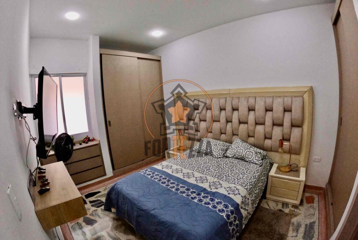 CASA DE LUJO EN VENTA, EN UN SUPER SECTOR.