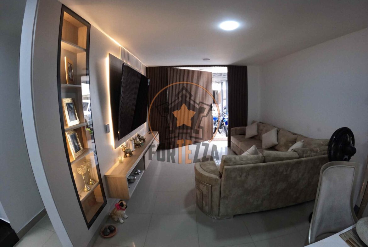 Casa de lujo en venta, conjunto Sierra Nevada.