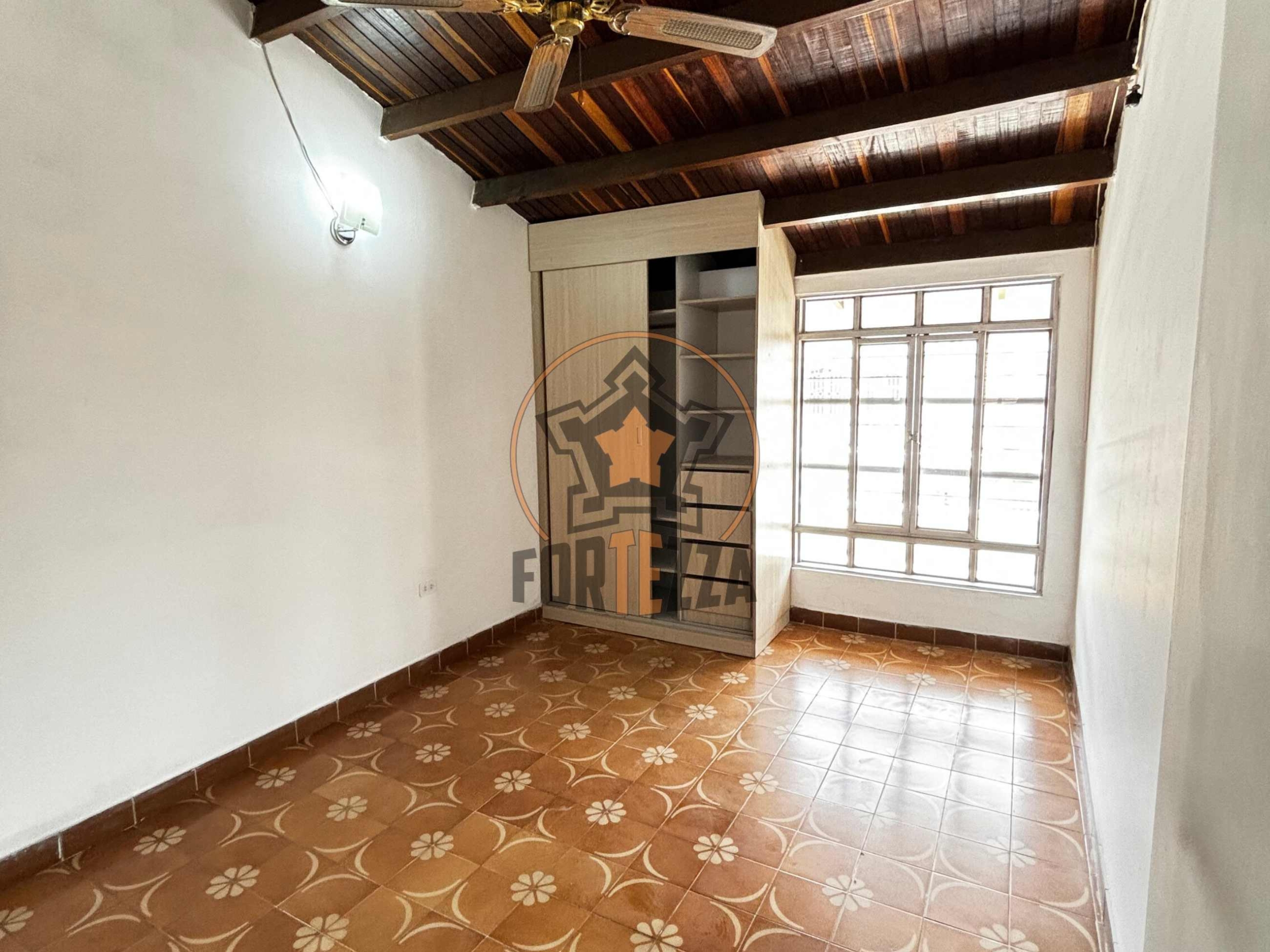 CASA EN CEIBA 2, EN VENTA - FULL ACABADOS